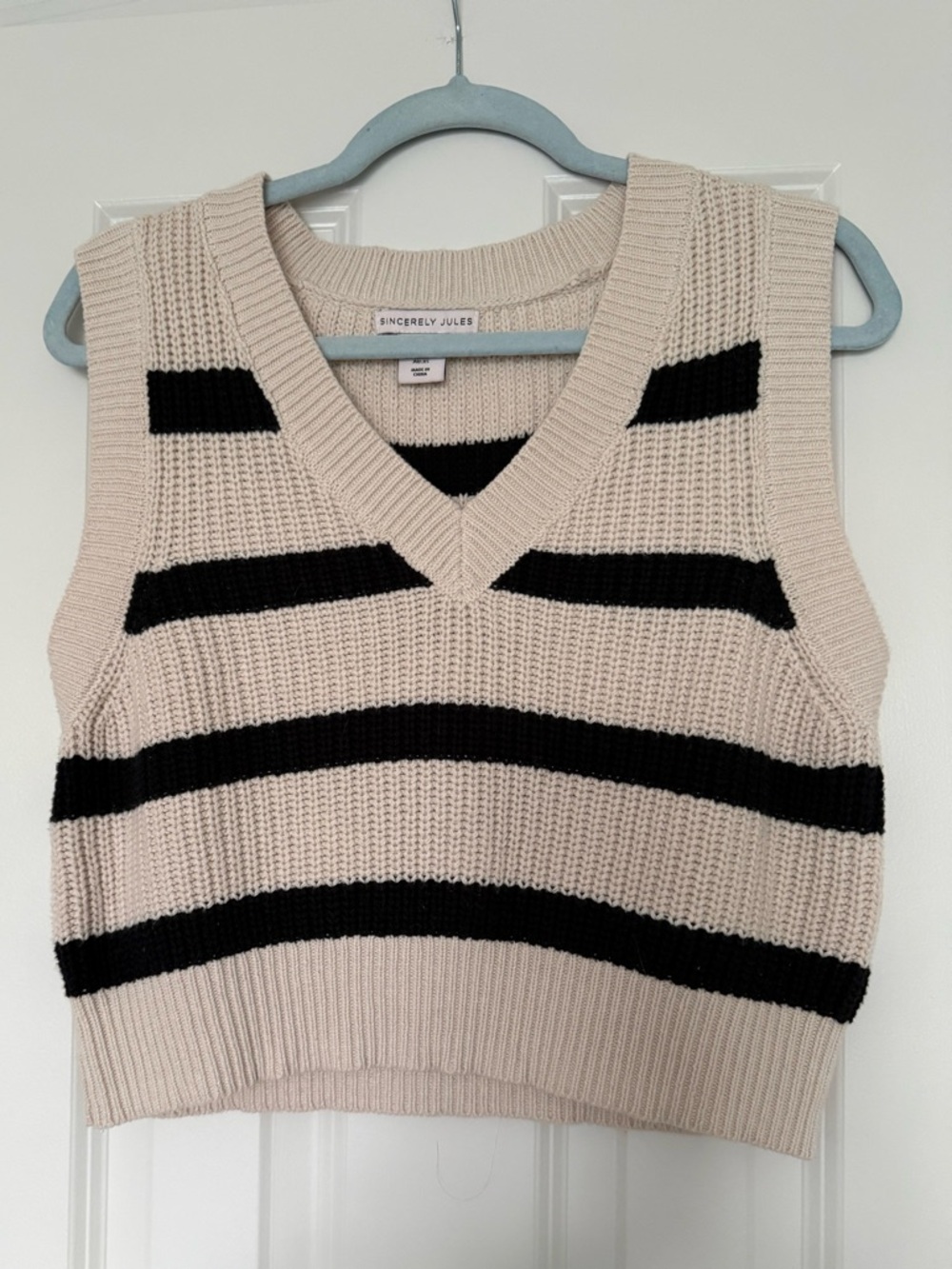 Sincerely Jules Cream and Black Knit V-Neck Stripe Vest